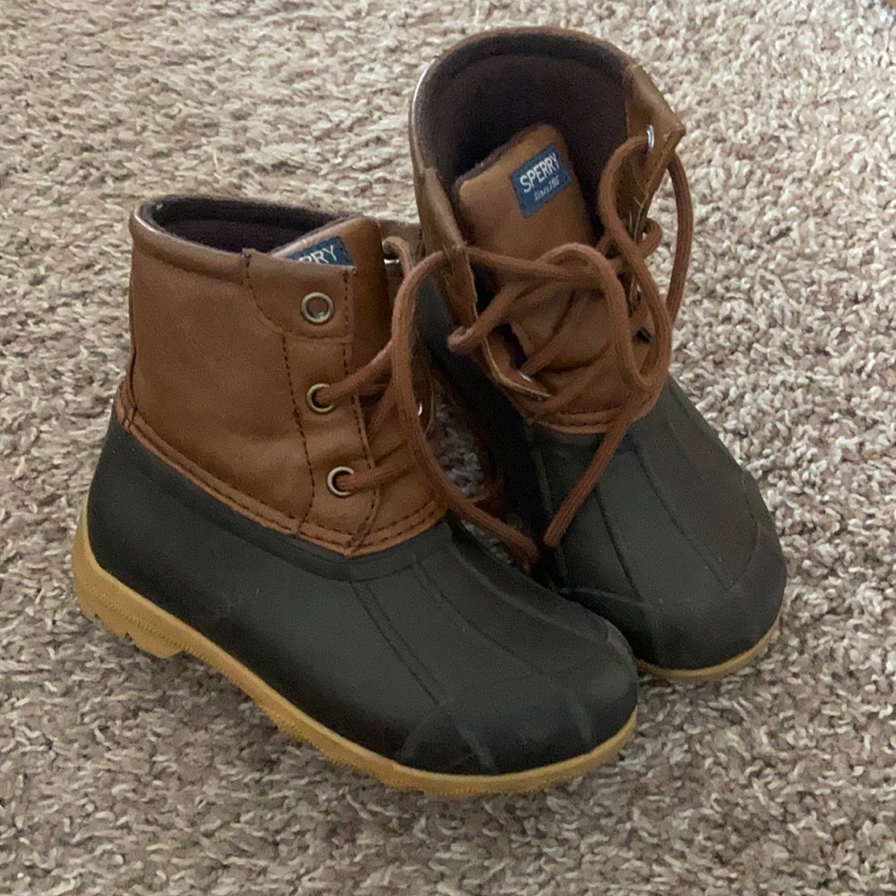 Toddler boots